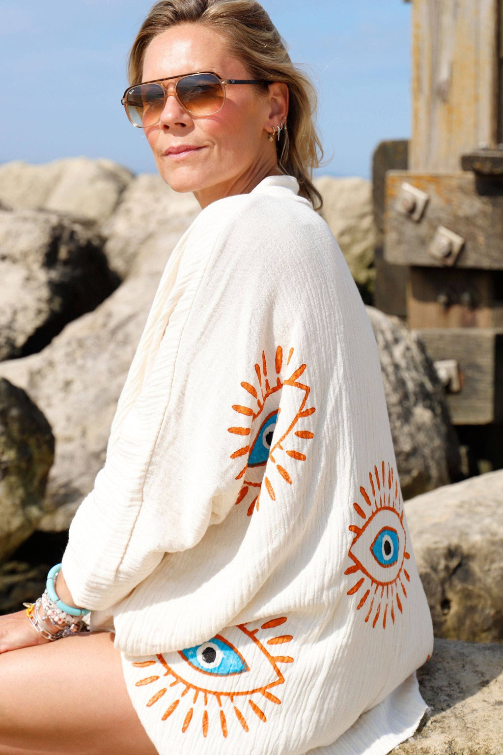 TURQUOISE EYE Beach Shirt: One Size (fits UK6-UK18)