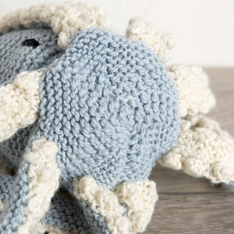 Robyn Octopus Knitting Kit: Baby Blue