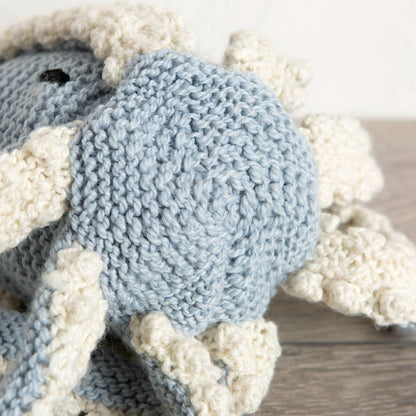 Robyn Octopus Knitting Kit: Baby Blue
