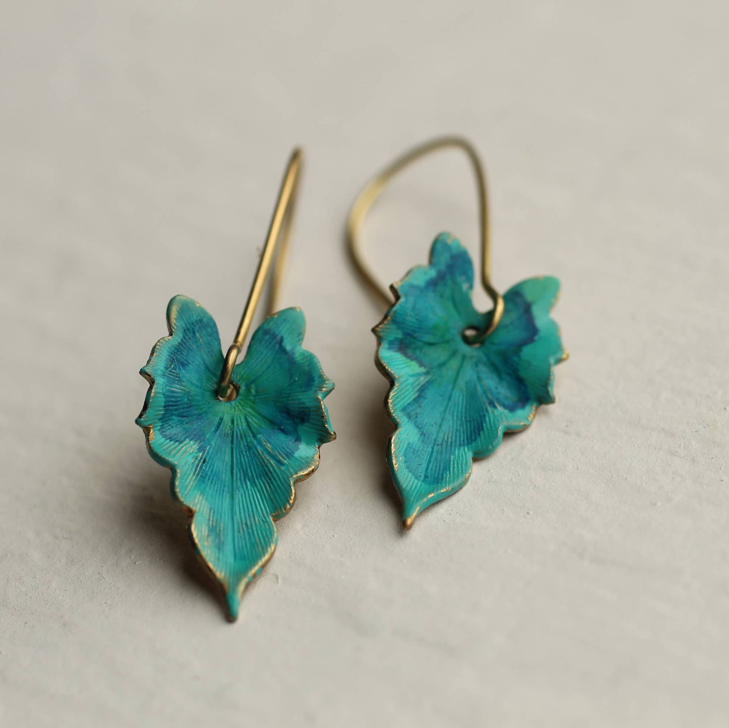 Verdigris Leaf Turquoise Green Earrings: Medium (3.5cm)