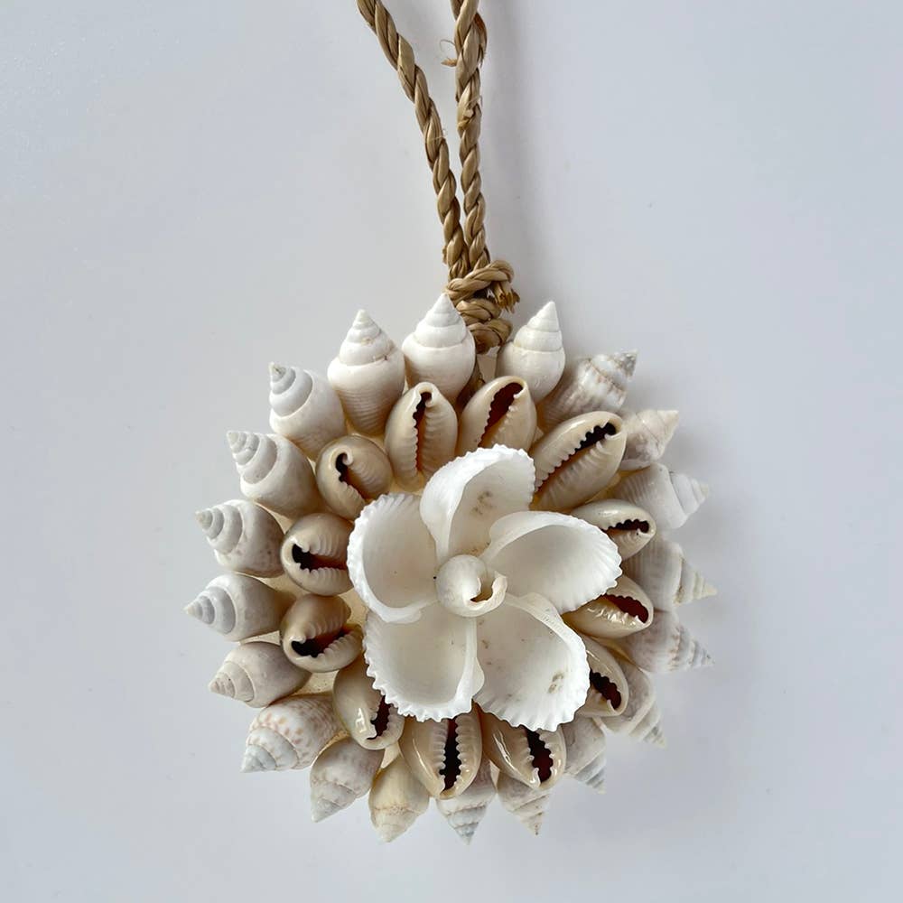 Handmade Seashell Hanging Ornament: #09