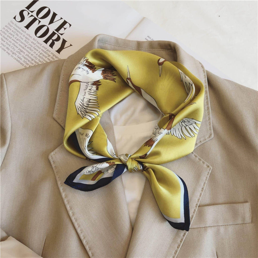 Japanese Vintage Silk Scarf/100% mulberry Silk Scarf/Silk head scarf/Silk hair scarf/Silk neck scarf/Silk bandana/Bag Accessory/Gift for her: Green