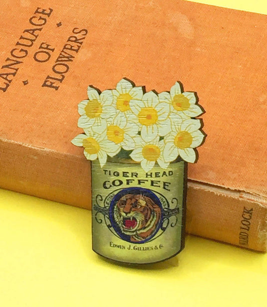 Vintage Flower Wooden Pin Badge-Daffodils
