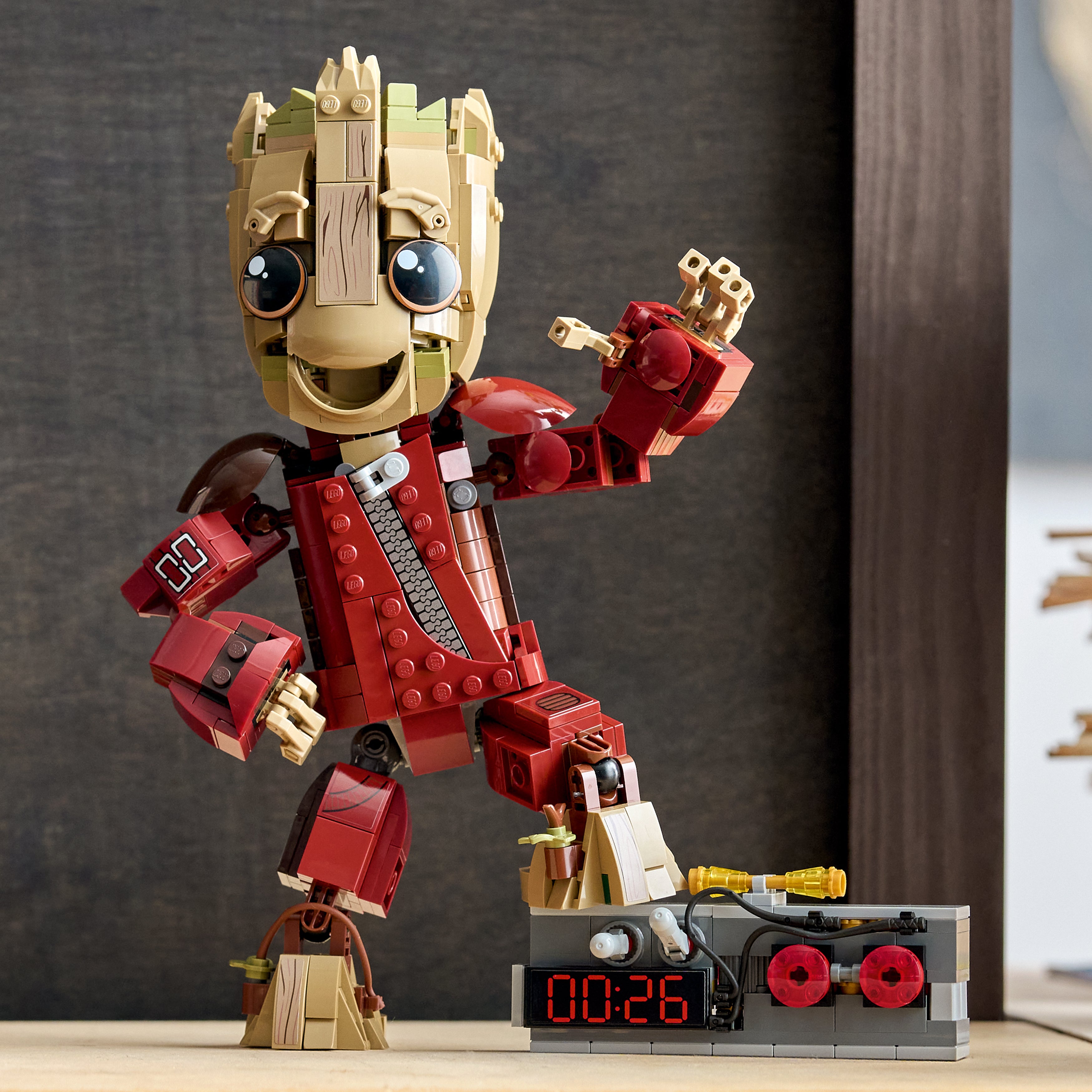 Lego Marvel Ravager suit Groot 76341