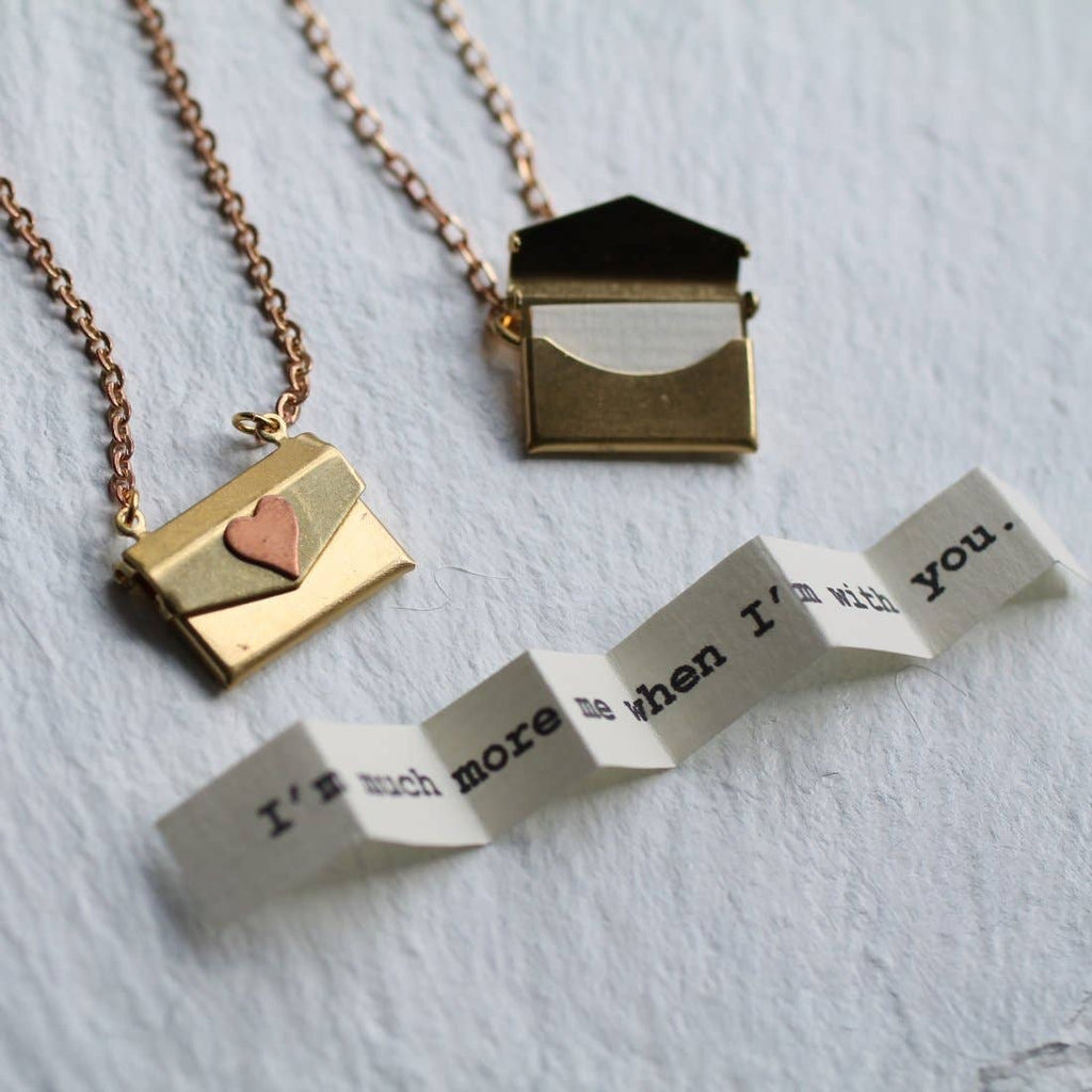 Envelope Locket: 18"