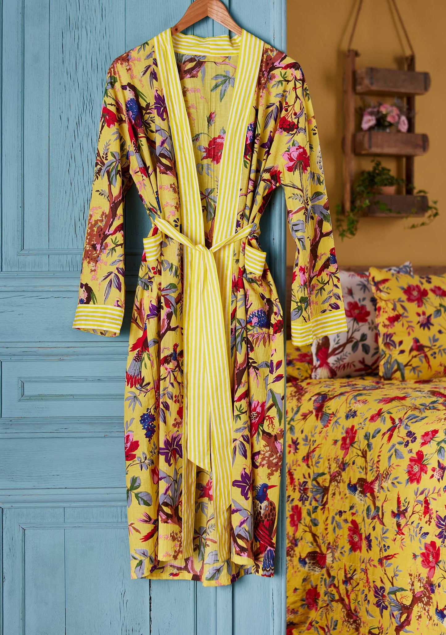 Bird Of Paradise Dressing Gown - Yellow: Small/Medium(SM)