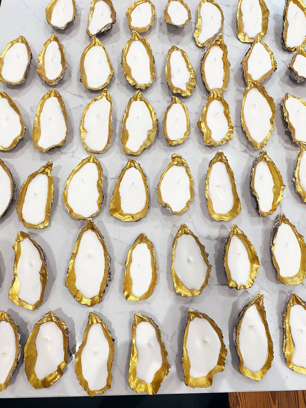 Gold Tip Oyster Shell Candles: 2