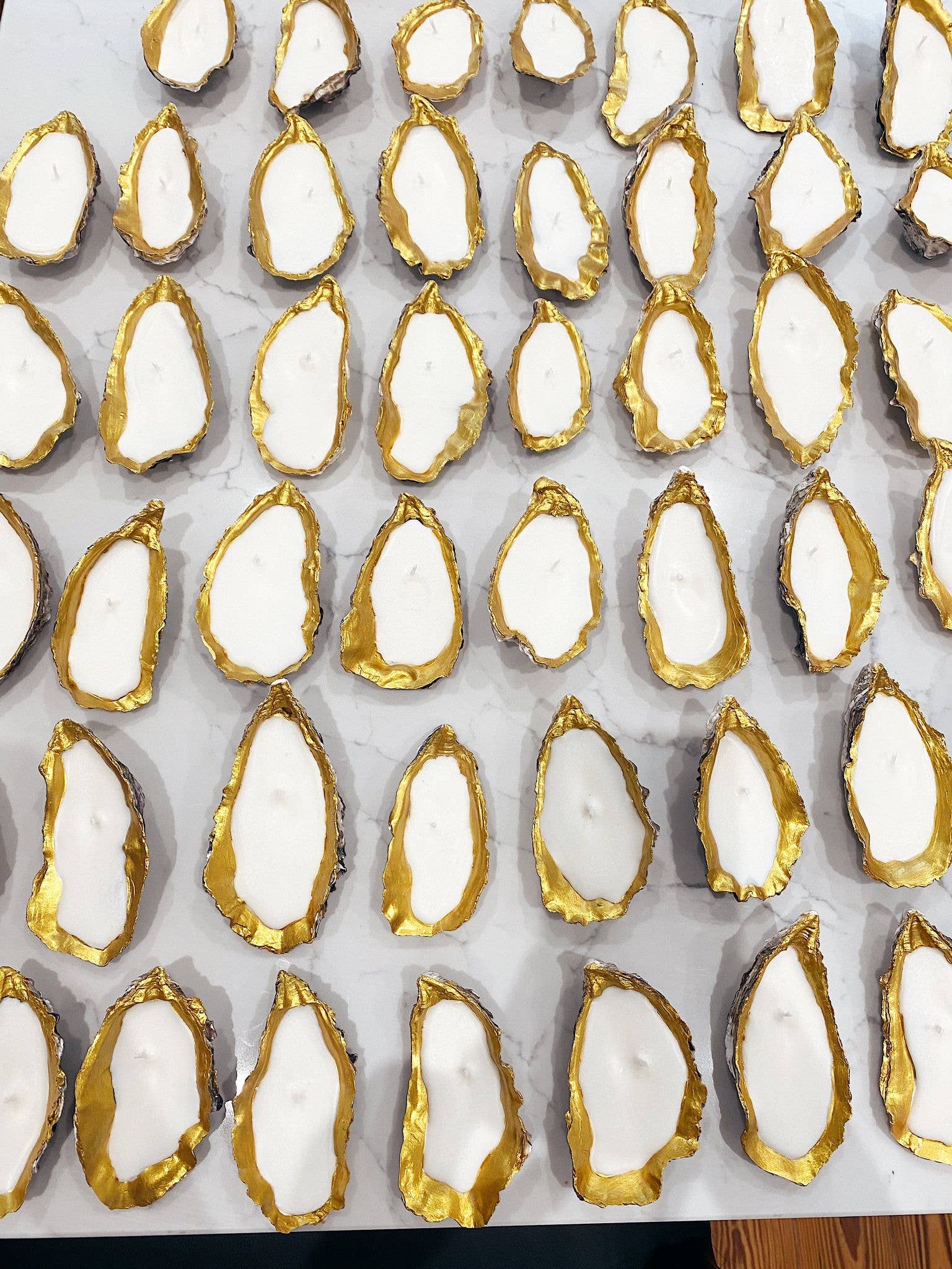 Gold Tip Oyster Shell Candles: 2
