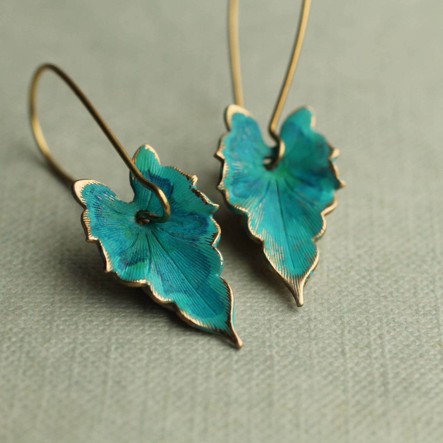 Verdigris Leaf Turquoise Green Earrings: Medium (3.5cm)