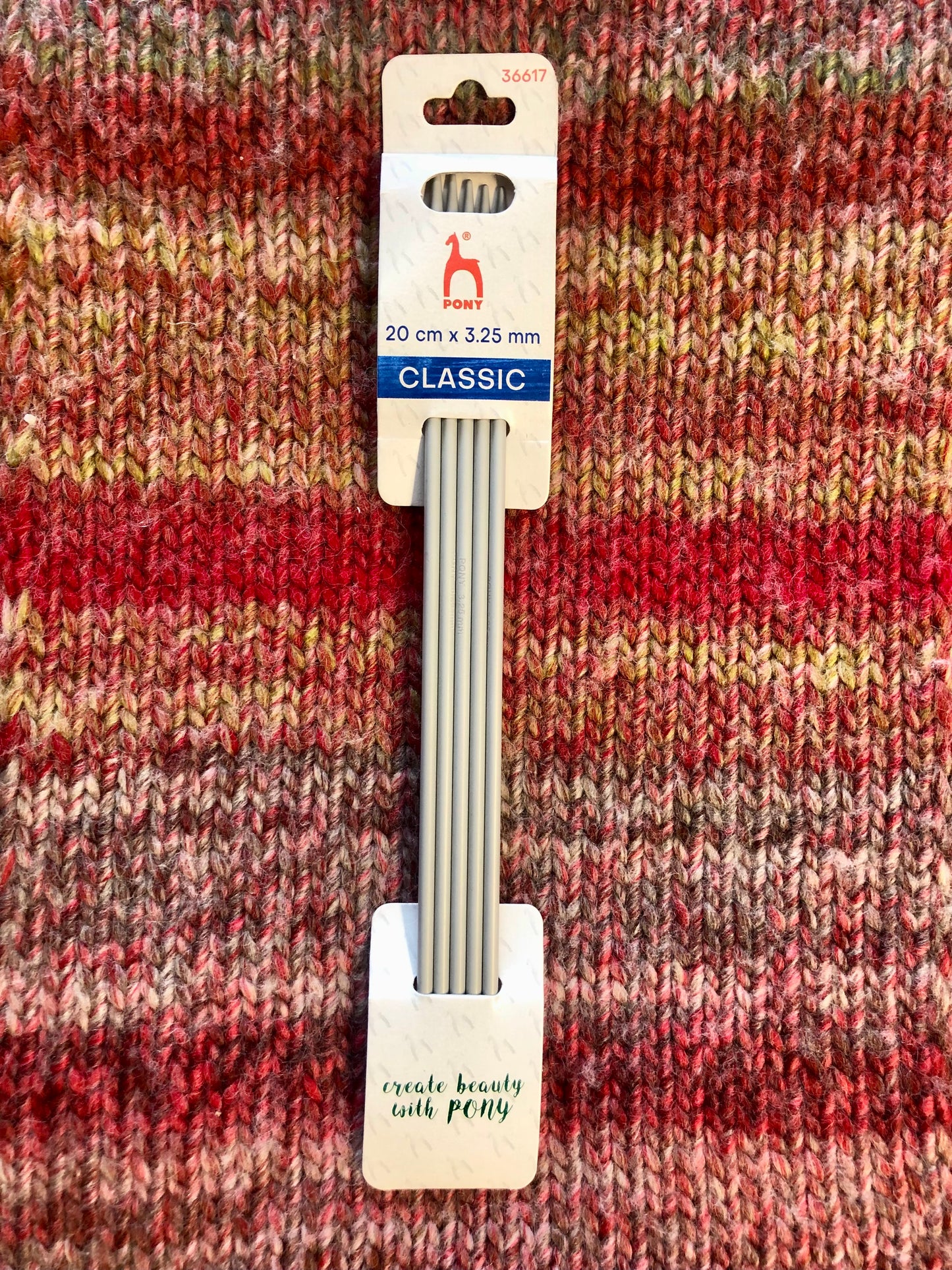 Double-Pointed 3.25mm, 20cm length, x5 needles