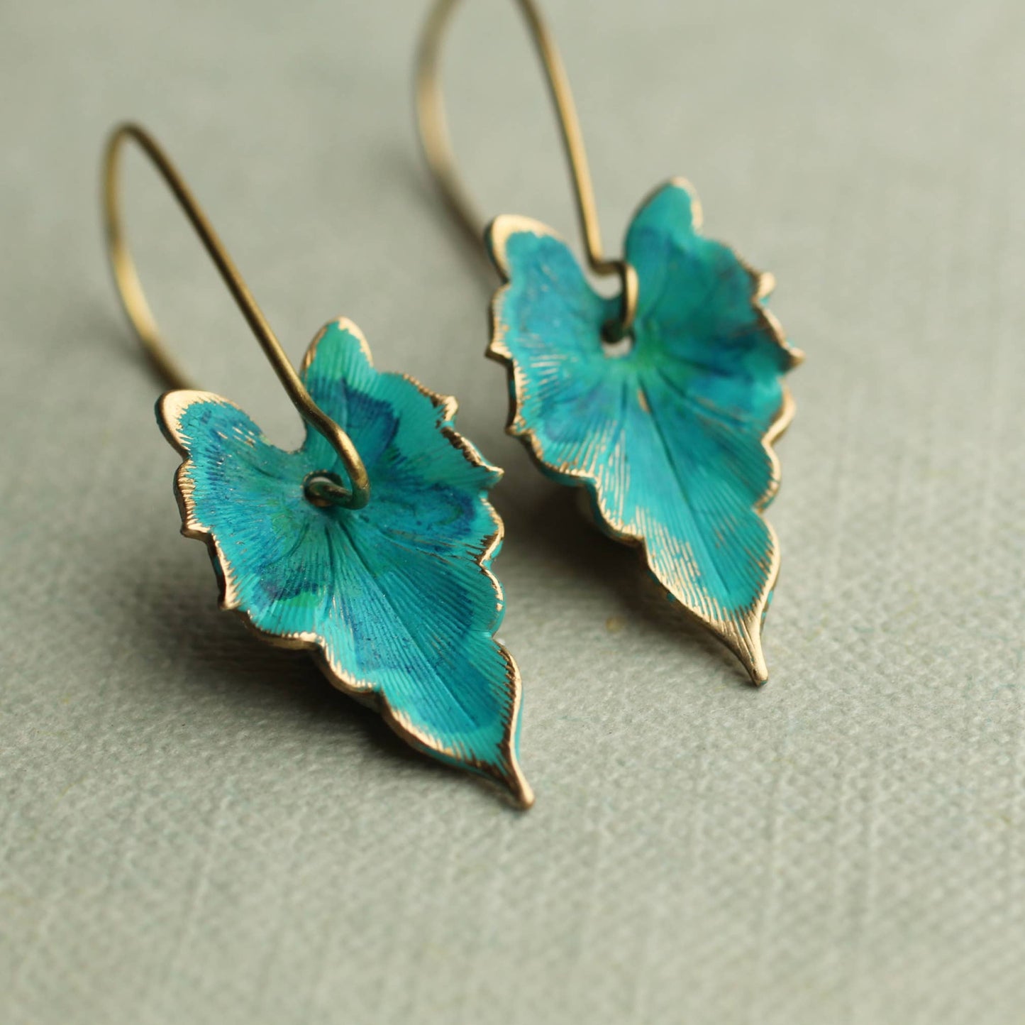Verdigris Leaf Turquoise Green Earrings: Medium (3.5cm)