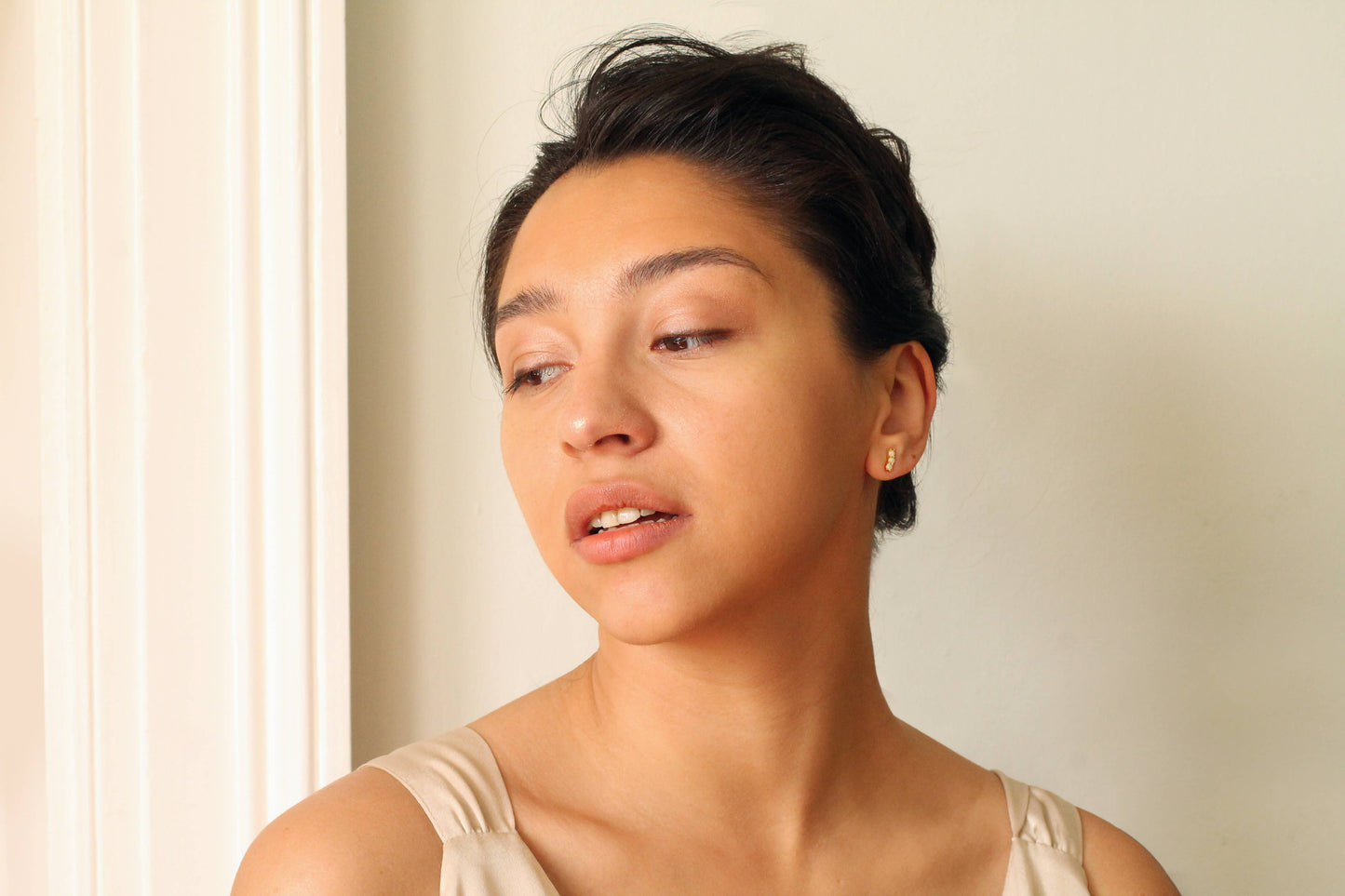 Stacked Opal Stud Earrings : Olive Green Linen Presentation Card