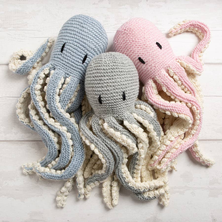 Robyn Octopus Knitting Kit: Baby Blue