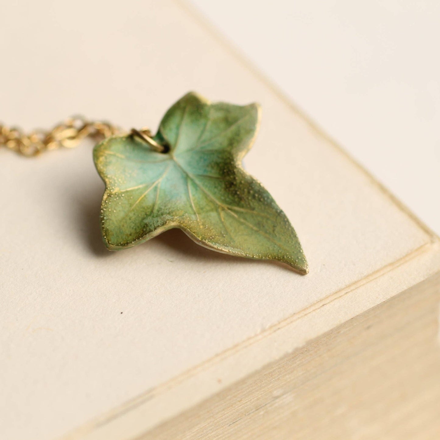 Olive Green Ivy Leaf Necklace: 17" / Glazed / Shiny