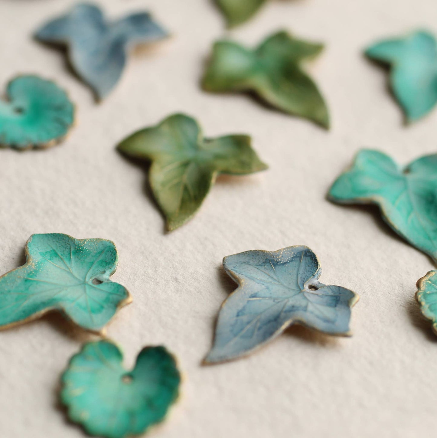 Turquoise Leaf Necklace : Matte / 17"