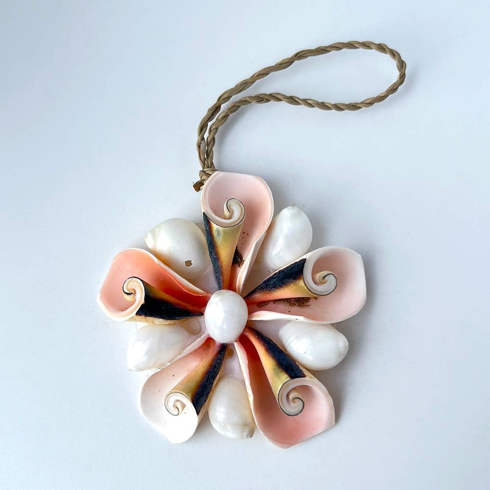 Handmade Seashell Hanging Ornament: #09