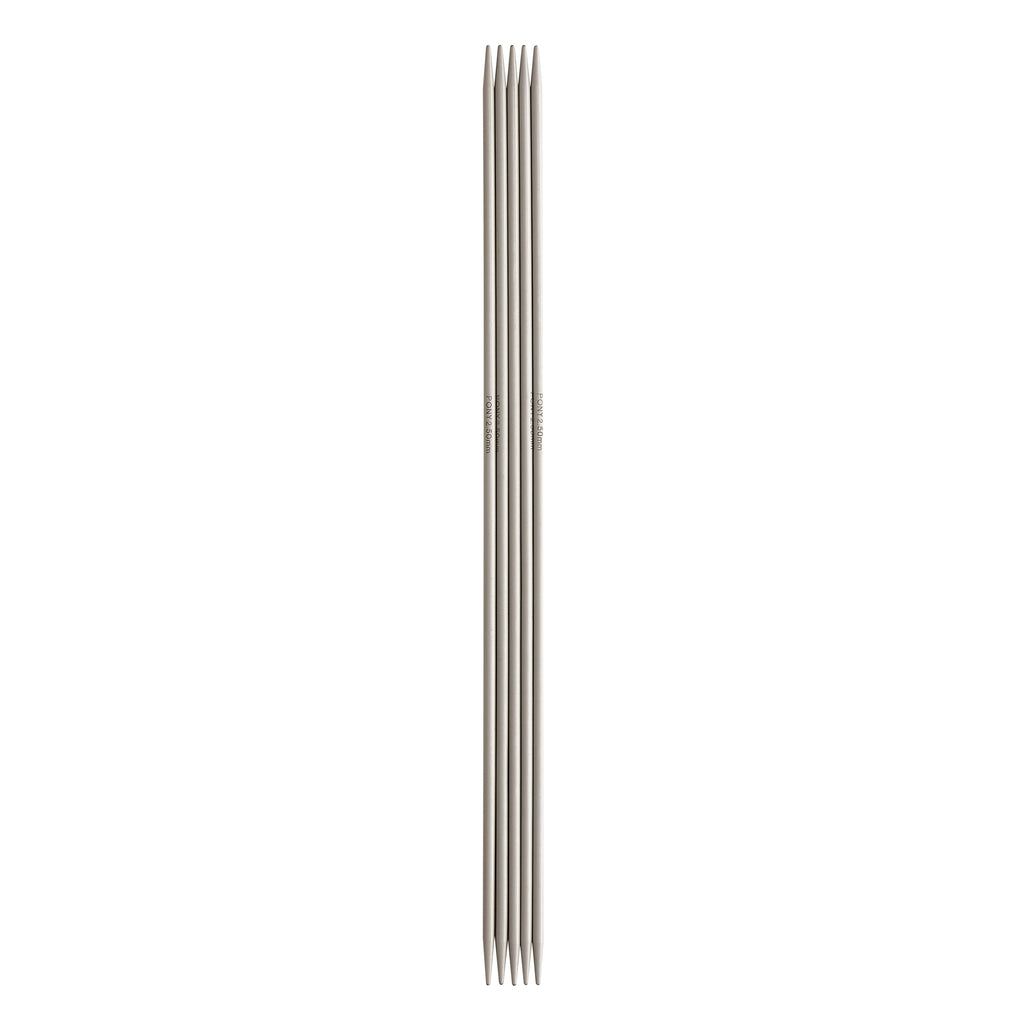 Double Pointed 2.5mm, 20cm length, x4 needles