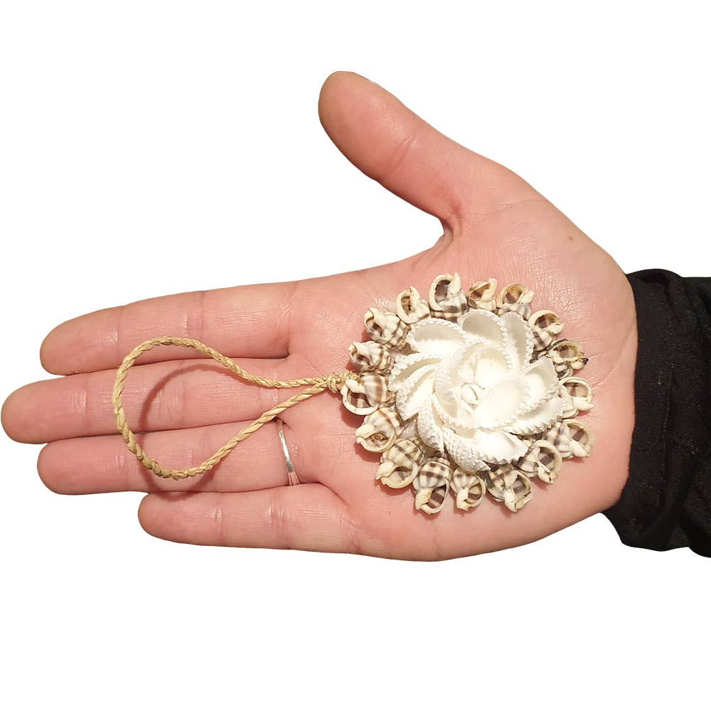 Handmade Seashell Hanging Ornament: #09